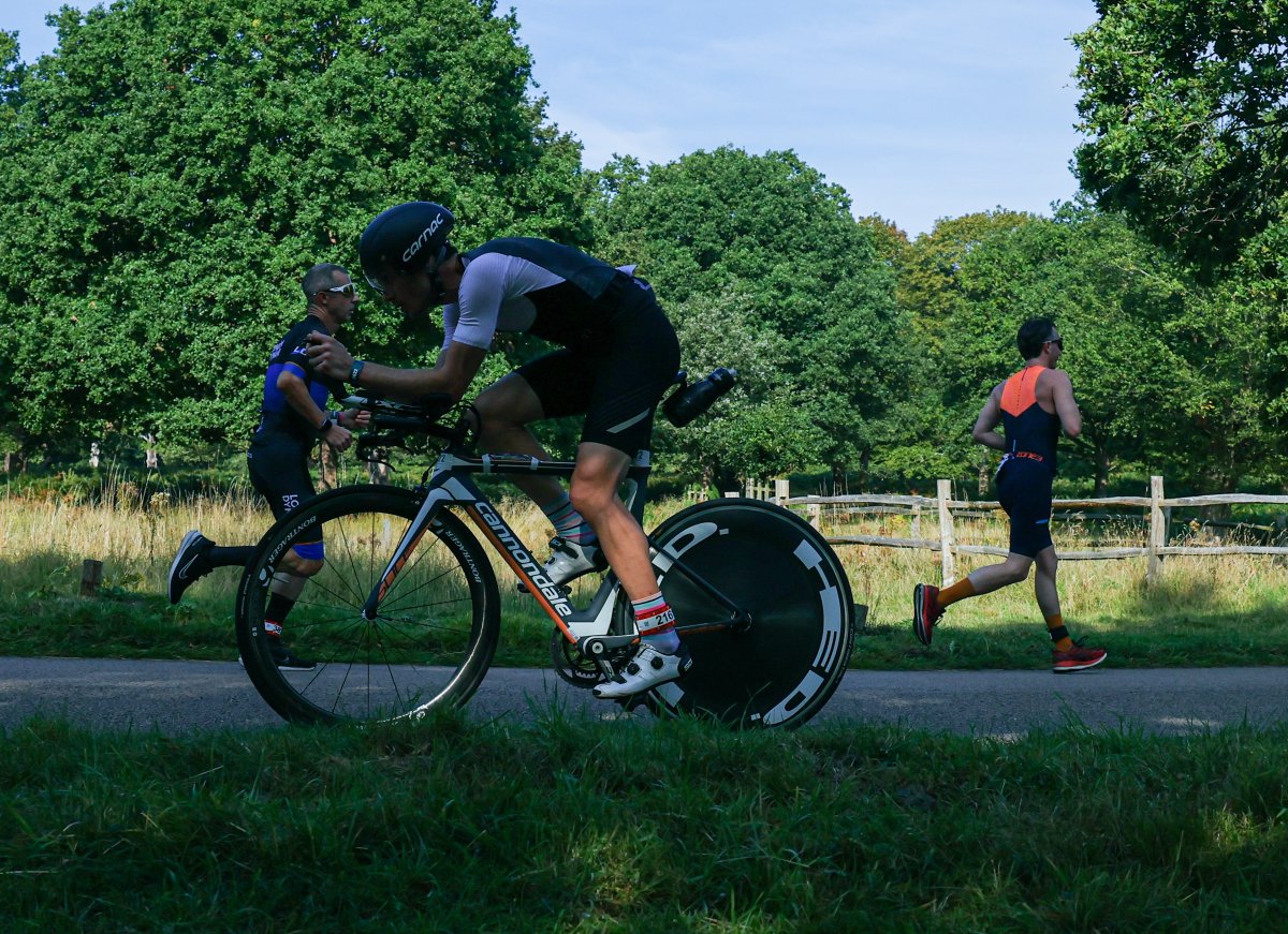 Both Richmond Park and our athletes are looking fantastic today. All events have now set off - the full, half, ultra and relay are all on their way to meet their #LondonDuathlon 2023 challenge. Results links will be posted later... 🥇#RunBikeRun