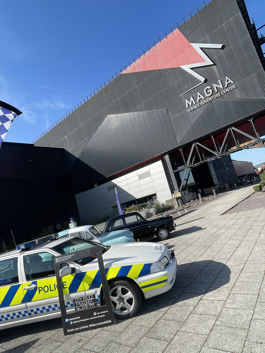 NESMUSEUM's tweet photo. #TeamNESM are out in the sun โ๏ธ for the last time this summer school holidays at @MagnaScience for todays @UK_CAR_EVENTS 10:00 - 17:00. If youโre out and about pop in and say hi ๐ to the team ๐๐๐ https://t.co/O3O0urdGOY