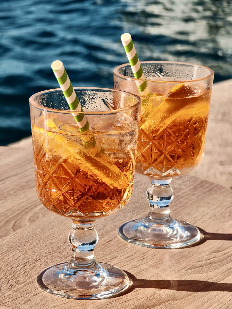 PlanetMina's tweet image. Another day, another beach. 😊☀️🏖️🍹 #summer #croatia #brač