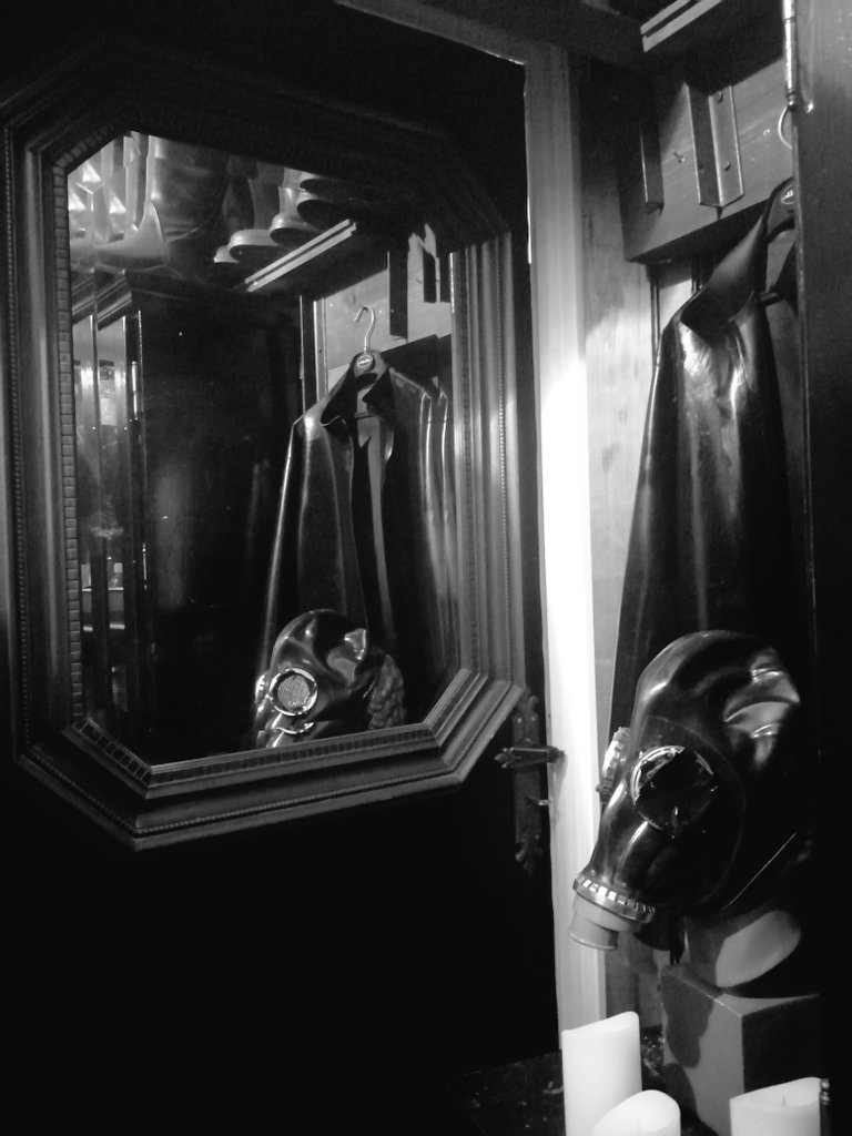 THE DUNGEON tweet media