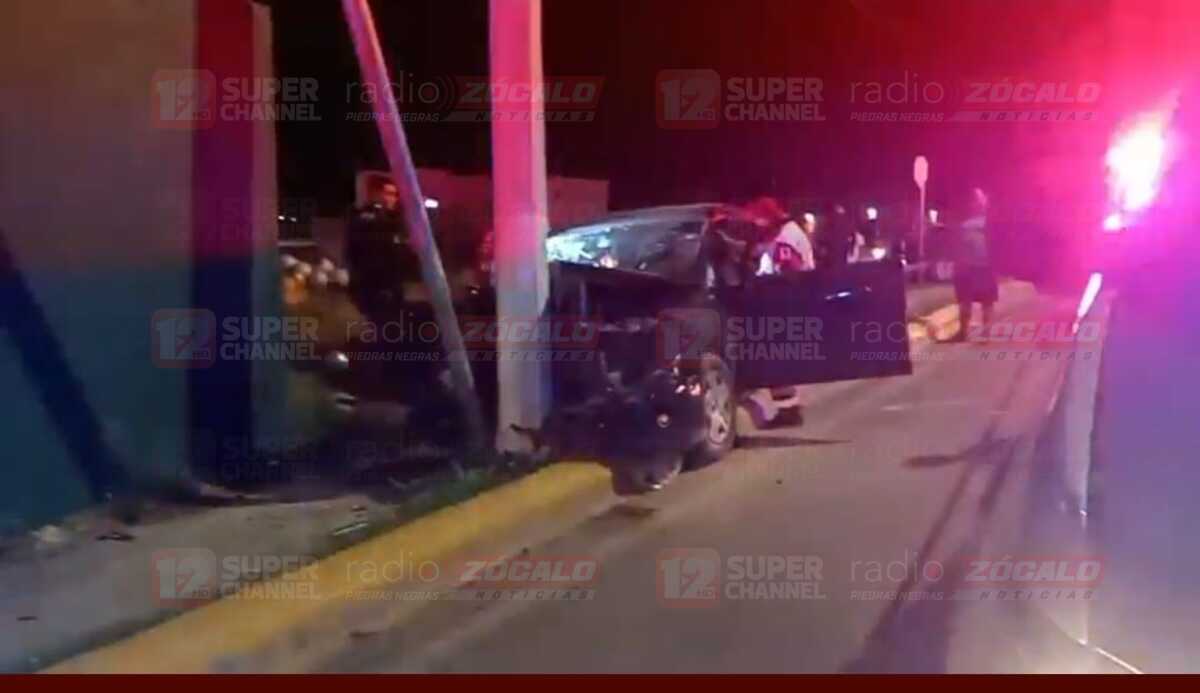 Radio_Zocalo's tweet image. Choca contra poste por unos globos en Acoros
tinyurl.com/4emyjhp6
#Choque #Poste #Globos #Acoros #PiedrasNegras