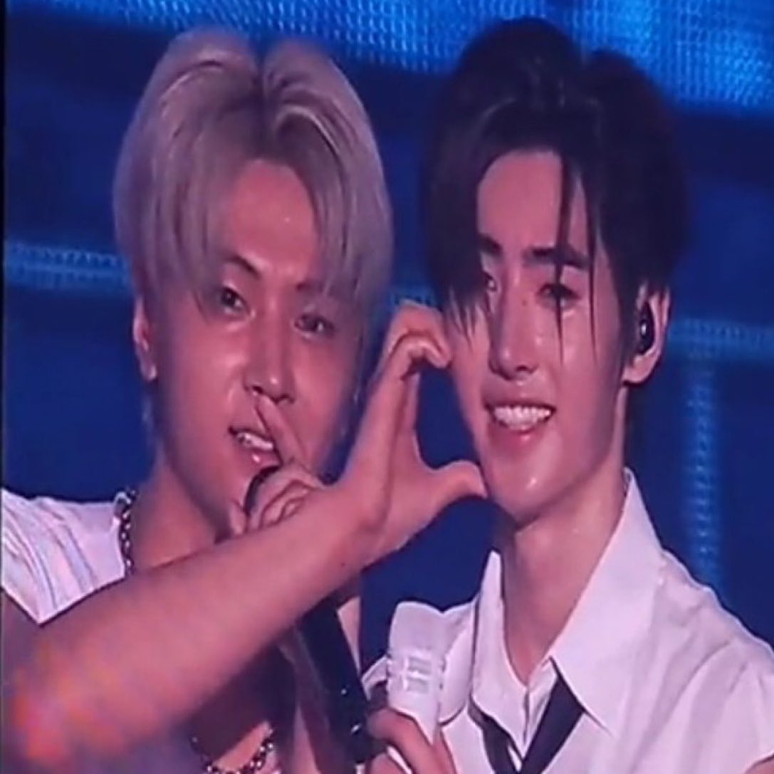 ไอ้เราก็เป็นมัมหมวยซะด้วย เขามาจับแก้มลูกเรา มาทำหัวใจข้างแก้มลูกเรา เคยสบประมาทเขาไว้ซะด้วย ทีนี้ก็ว้าวุ่นเลย