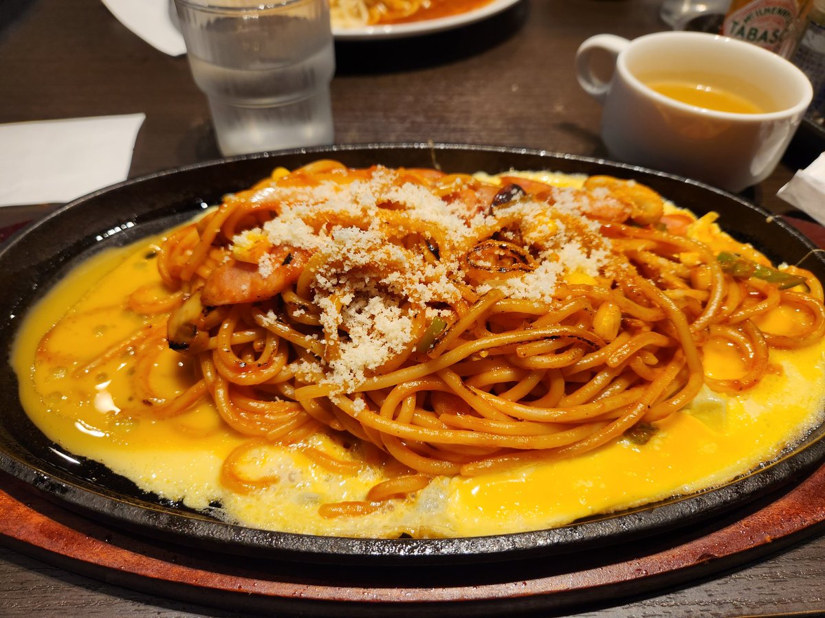 to_achhi's tweet photo. 今日はあんかけパスタ屋でイタリアンスパゲッティ(ナポリタン)
なんか懐かしすぎて😊 https://t.co/UqkShdZ8VZ