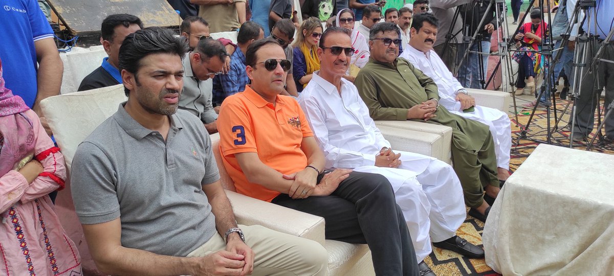 murtazawahab1's tweet photo. Cycling competition in Lyari https://t.co/pfQFcZh9iy