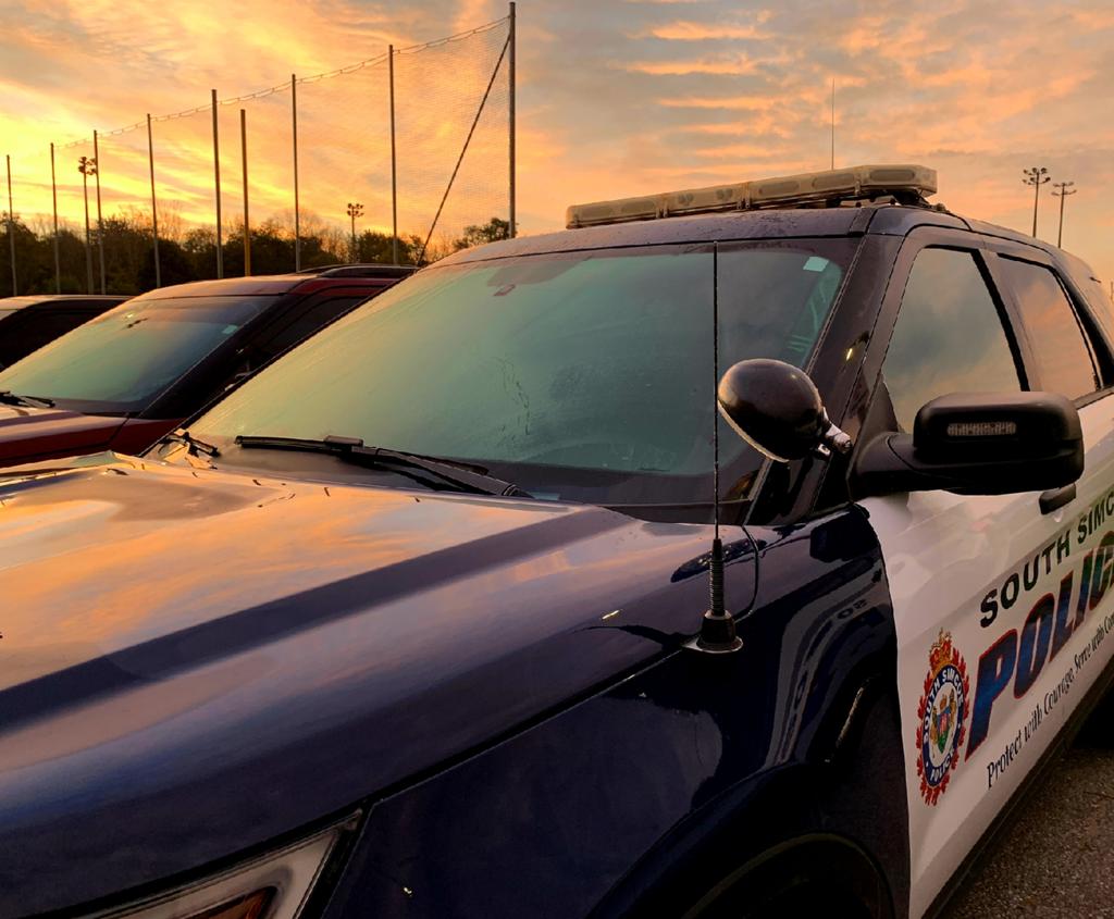 SouthSimcoePS's tweet image. Good morning @TownofBWG and @townofinnisfil! #HeatWarning in effect. Keep cool, hydrated and check on vulnerable loved ones and neighbours. Never leave people or pets inside a parked vehicle. 
#BeSafe #StayCool