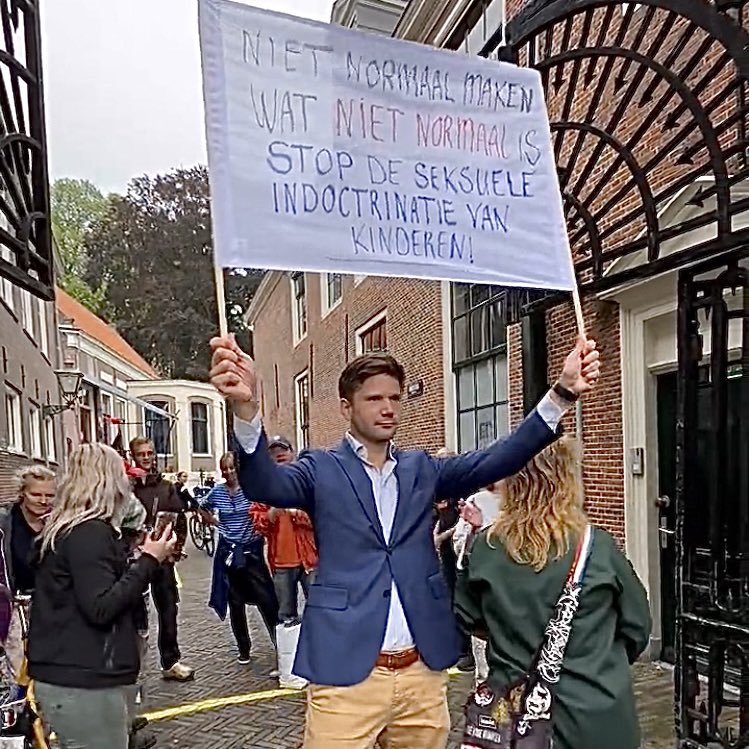 Sluitdegrenzen's tweet photo. Baas! 

Oprecht hulde aan @GideonvMeijeren! https://t.co/Zm1apMaOxN
