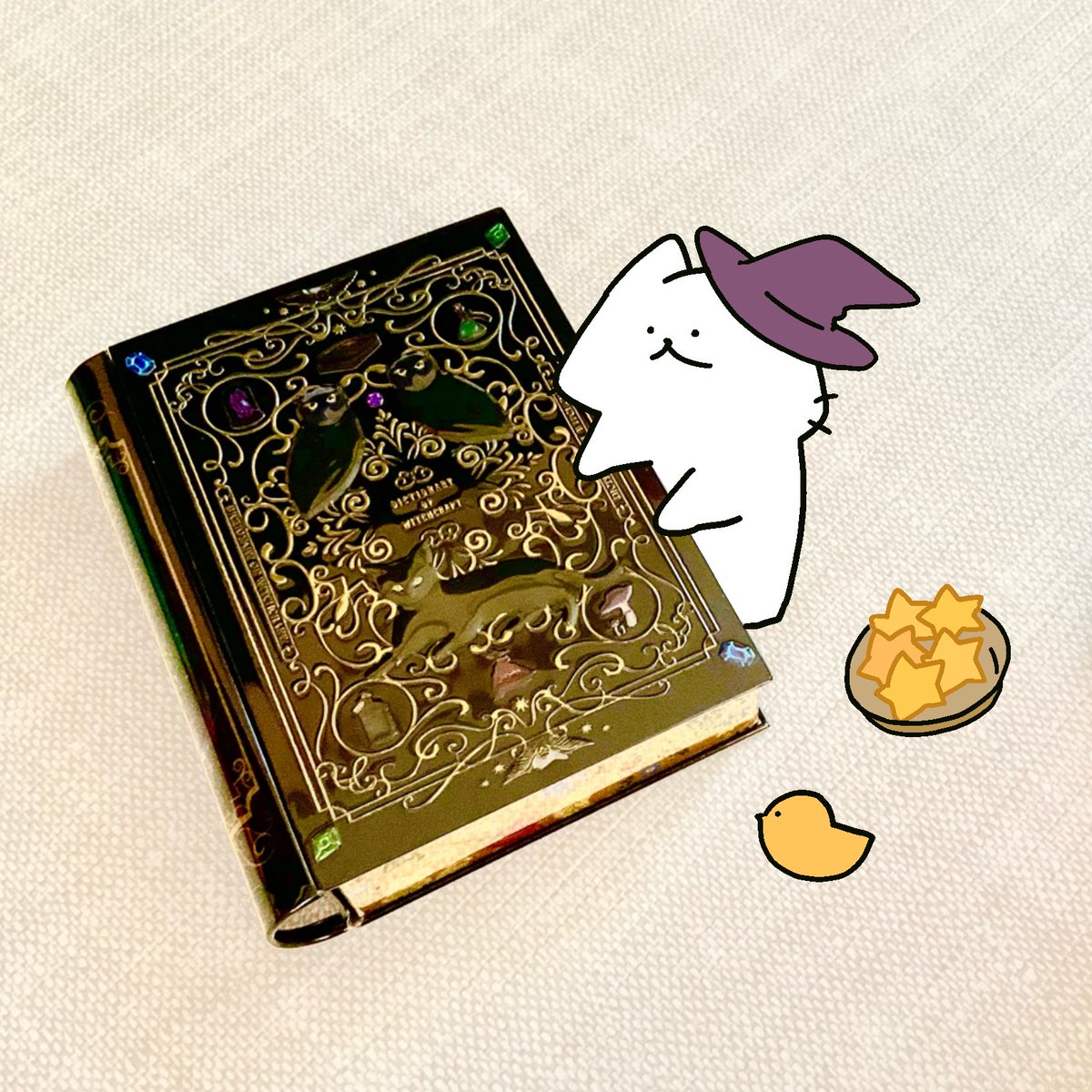 「カルディで魔法辞書を買ってきました勉強しますฅ^•ω•^ฅ 」|猫原のしのイラスト