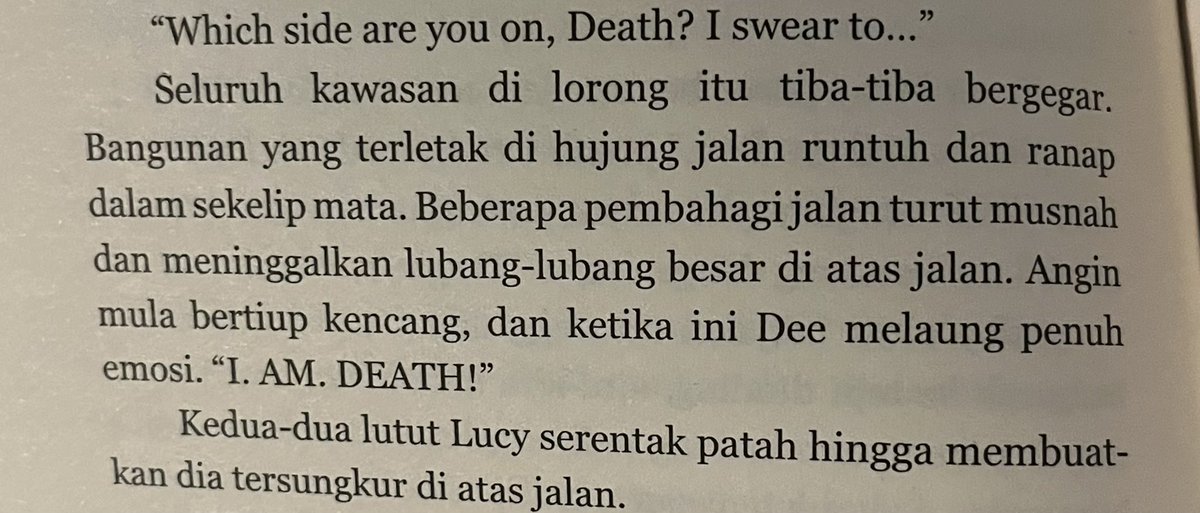 AriffAdlyyy's tweet image. Death - this is one hell of a character intro i tell ya #ASMARADANA #Fixi