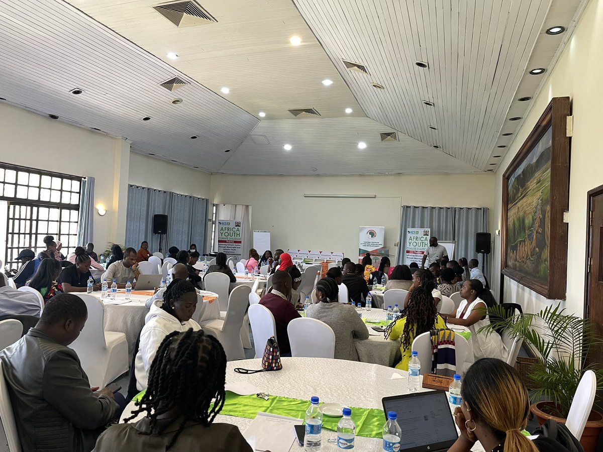 aacjinaction's tweet photo. 🗓️ launch of the Africa Youth Climate Dialogue. 💪🌍
Young minds united as one, speaking out on pressing issues like climate change. Their  collective voice has the power to create seismic change, raising awareness, shaping policies. 🌟 #Youth4Climate https://t.co/xDfepilYTf