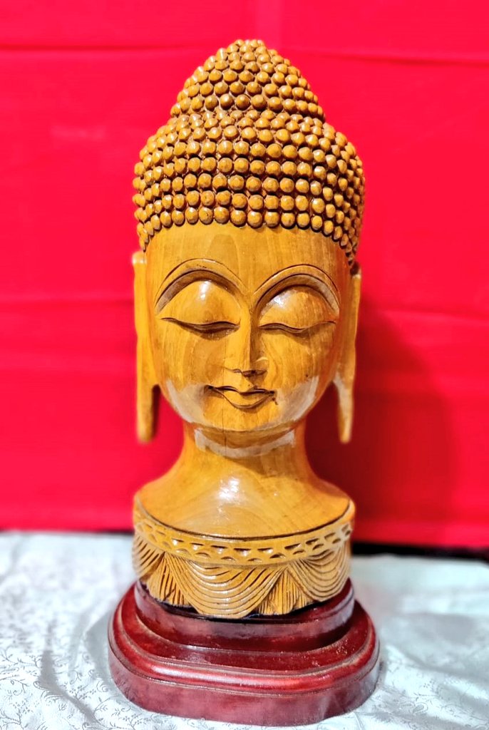 tgmepma's tweet image. ##KnowYourSHG-A product a day🛒 
Wood sculptures with the finest of carvings. Handcrafted by #women led Vishal #SHG of Zaheerabad, #Sangareddy.

For orders, call 📞or watsapp📲7675921768
7674954407

#vocalforlocal
#supportsmallbusiness
#handicrafts

@KTRBRS
@arvindkumar_ias