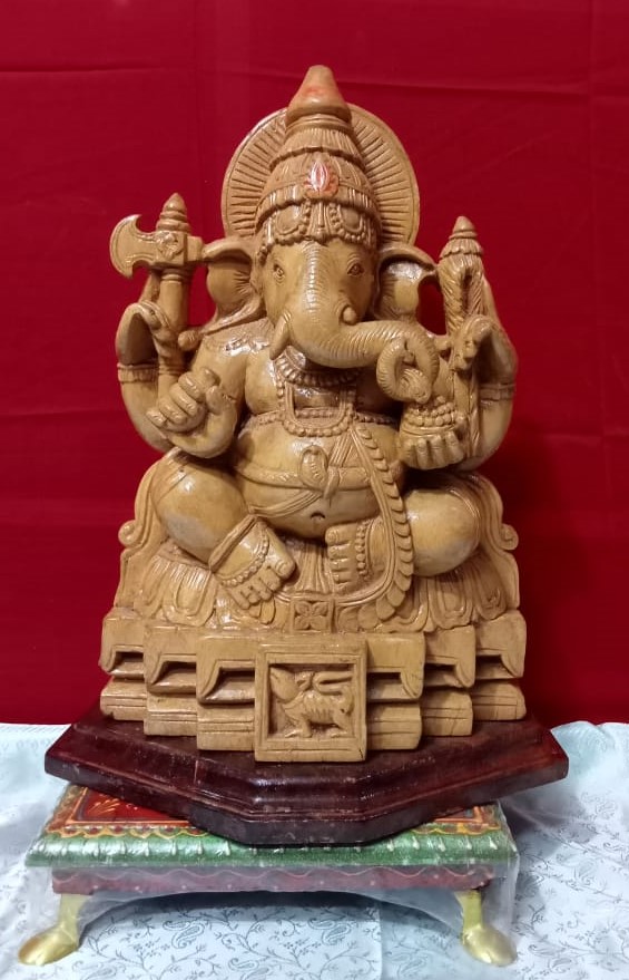 tgmepma's tweet image. ##KnowYourSHG-A product a day🛒 
Wood sculptures with the finest of carvings. Handcrafted by #women led Vishal #SHG of Zaheerabad, #Sangareddy.

For orders, call 📞or watsapp📲7675921768
7674954407

#vocalforlocal
#supportsmallbusiness
#handicrafts

@KTRBRS
@arvindkumar_ias