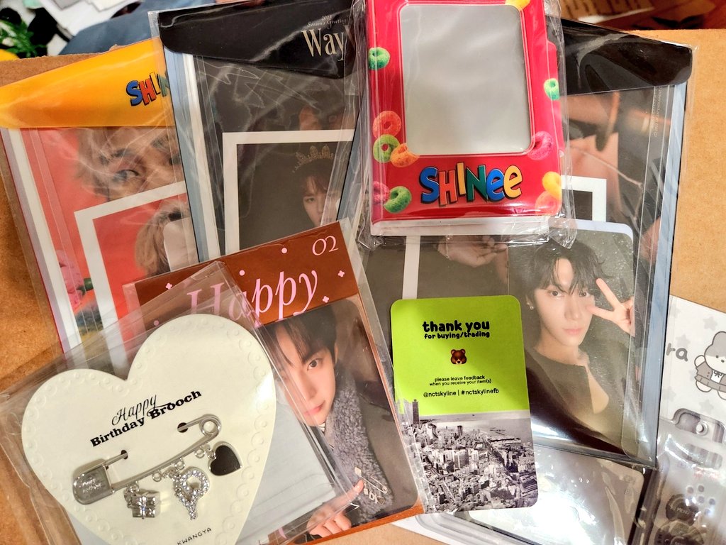 aurora_ten10's tweet photo. And thank you for all these items as well! Always a pleasure to join your gos. #nctskylinefb https://t.co/Y2Wikbm0yl