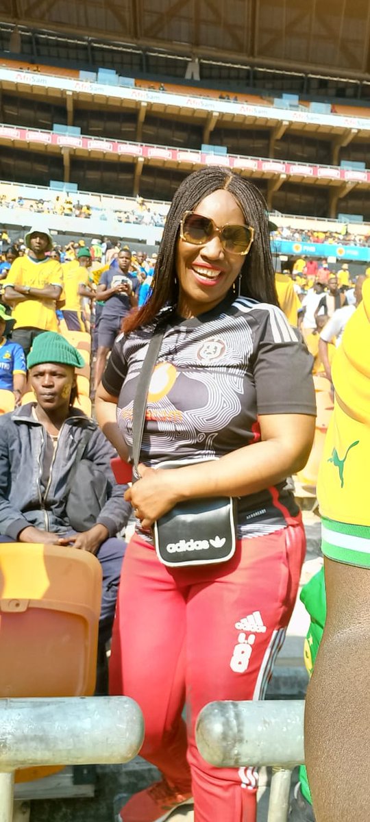 8Given's tweet image. Good luck Orlando Pirates