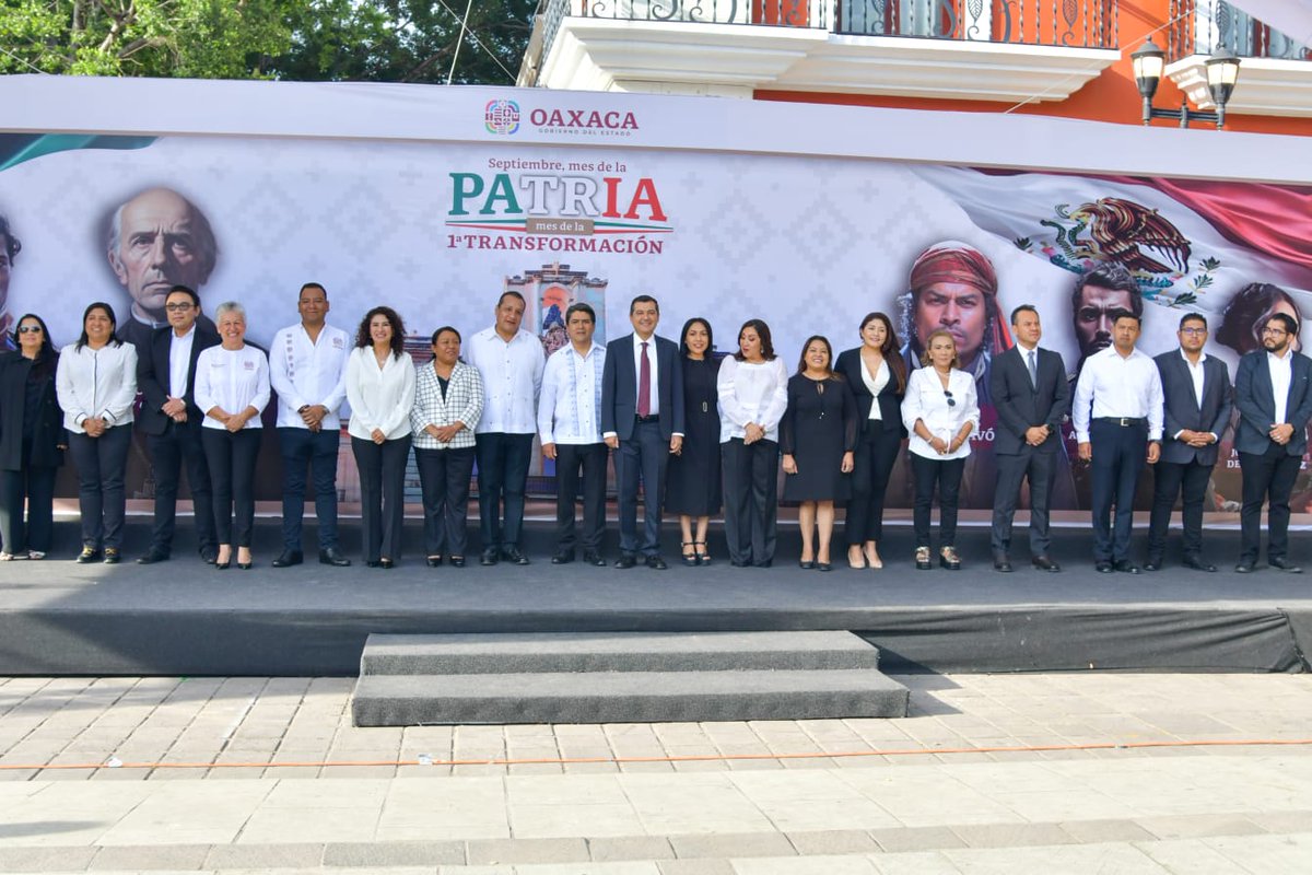 poder_alpueblo_'s tweet photo. Convoca Luis Alfonso Silva Romo a luchar por conservar los derechos obtenidos durante las transformaciones de México #Oaxaca @LUISALFONSOSR 
https://t.co/NB36FUSARR https://t.co/WwDHa3juaG