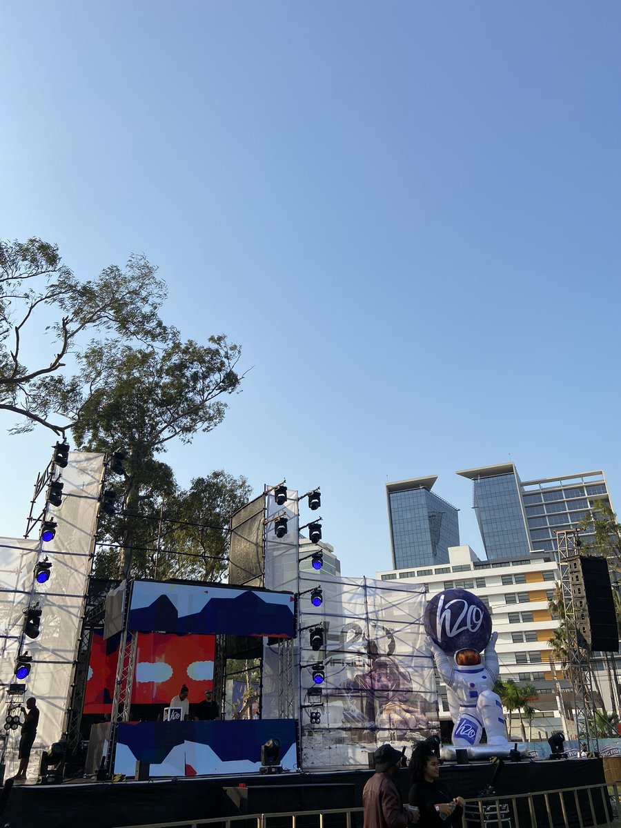 costastunner's tweet photo. #H2oParty 🛸👽🔥 https://t.co/d9ticGkqed