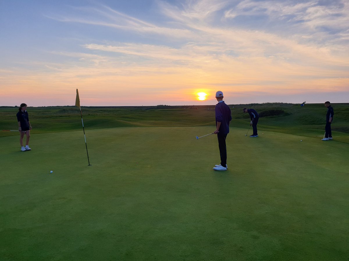 Stunning evening @FleetwoodGC for our students to enjoy a social game of golf and a chance to meet each other.