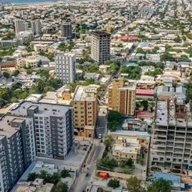 Hussein_owali's tweet image. &quot;🇸🇴 Somalia&apos;s urgent infrastructure needs are a priority for its people&apos;s well-being and economic growth. Roads, energy,healthcare – all crucial for a brighter future. time for investment, stability and progress. #SomaliaInfrastructure #BuildingForTomorrow 🏗️💡🏥🛣️&quot; @BRA_DoPIED…