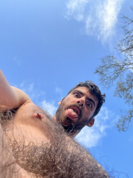 So much filming, so many voices https://t.co/awySxni2Sn