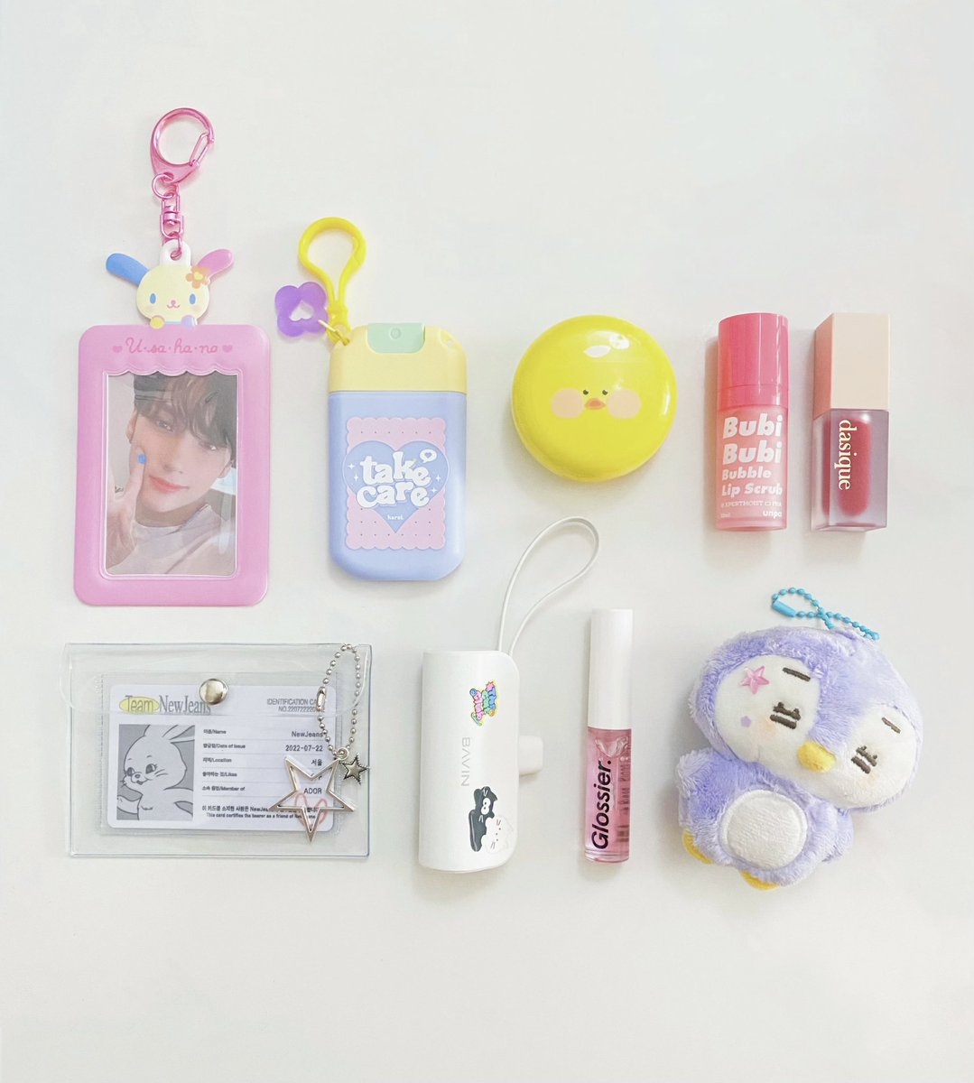 ☁️ (@hhmnyarings) on Twitter photo 