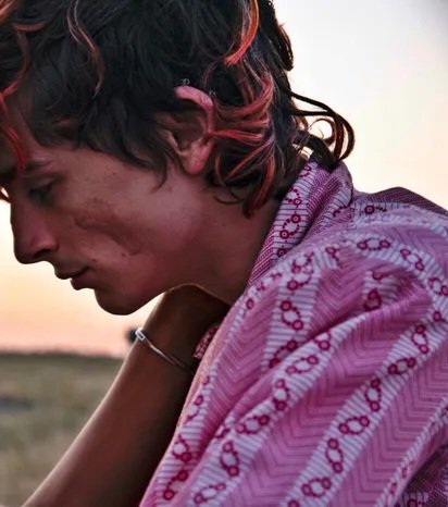 ᅠ⠀ 
            𝓢𝐄 𝓑𝐔𝐒𝐂𝐀 𝓟𝐀𝐑𝐀 𝓞𝐓𝐏;
              𝓖𝐄𝐎𝐑𝐆𝐄 𝓦𝐄𝐀𝐒𝐋𝐄𝐘

ᅠ⠀ ■  Bateador en Gryffindor. 
ᅠ⠀ ■  Trama pensada.
ᅠ⠀ ■  Se promete drama y feels.
ᅠ⠀ ■  Fc; Thimothcc C.
ㅤㅤ
ᅠ