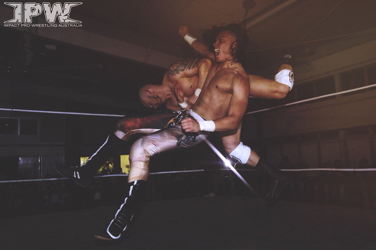thehotshot99's tweet photo. Locked, Cocked and Loaded 🤠🐴
#wrestling #cowboy #horse #aussiewrestling https://t.co/lOzioeQous