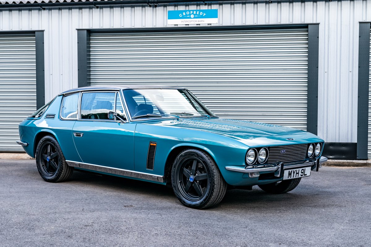 CropredyBridge's tweet photo. Unveiling a masterpiece of restoration! Check out this stunning Jensen SP (chassis 131/8057). It's been reborn with a fresh Reef Blue coat, a rebuilt engine, and more. Vintage charm meets modern reliability! #ClassicCar #JensenSP #Restoration https://t.co/3vvLkCeiBl