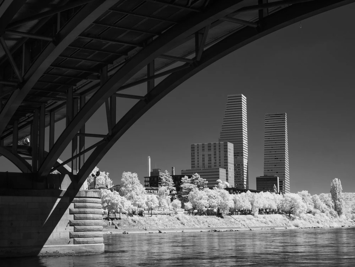jasonfriendcouk's tweet photo. The same city in Switzerland, a different viewpoint. Again taken with my 720nm Infrared modified Panasonic G7. #infrared #thephotohour #microfournerds https://t.co/2FwZz323ZG