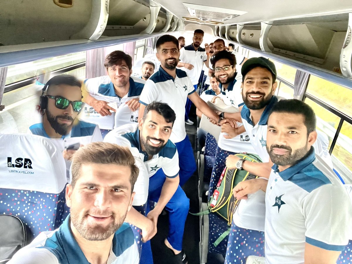 1sInto2s's tweet photo. @babarazam258 Virat Kohli not leaving Pakistan team, he is traveling with Pak team. https://t.co/0tXEVD1EOw