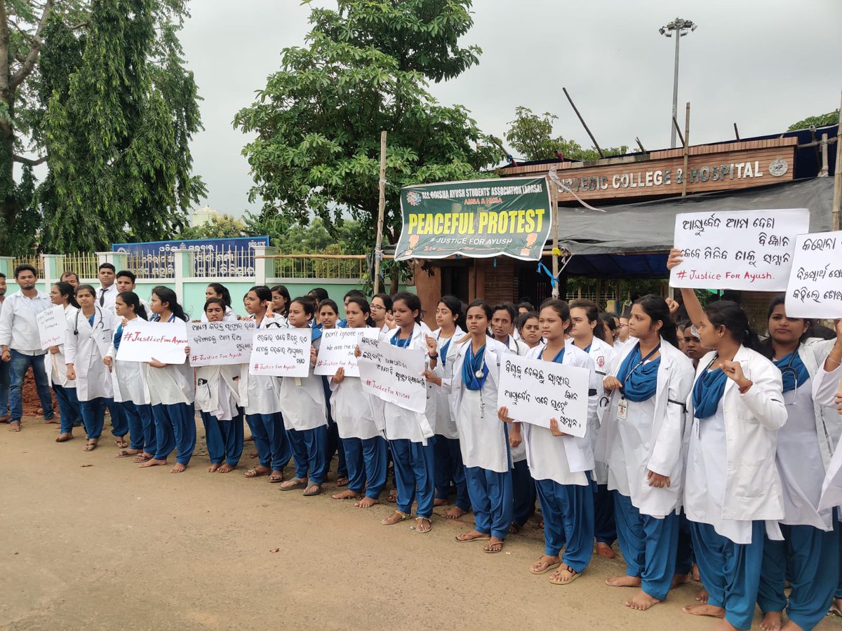 dr_s_sundar's tweet photo. 🏥 Every person in Odisha deserves quality healthcare. More Ayush dispensaries and hospitals are a must! #JusticeforAYUSH
@PMOIndia @CMO_Odisha @moayush @HFWOdisha @SecyChief @secymoayush @rnacharya1967 @MoSarkar5T https://t.co/9YxuR8VVzx