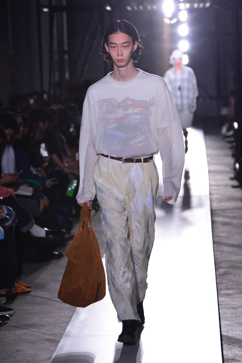 RakutenFWT's tweet photo. SEVEN BY SEVEN セブン バイ セブン
2024 S/S collection
#RakutenFWT サイトで全ルック公開中
👉https://t.co/hpACgd2QDS
公式YouTubeではプレゼンテーション映像もご覧いただけます
#SEVENBYSEVEN #セブンバイセブン
#RakutenFWT #fashionweek #ファッションウィーク #tokyo #東京 #楽天 #Rakuten #RakutenbyR