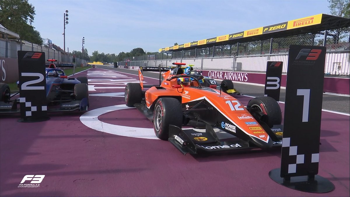 Formula3's tweet photo. What a, what a, what a way to end the season! 🙌

#ItalianGP #F3 https://t.co/LG84IuyWh4