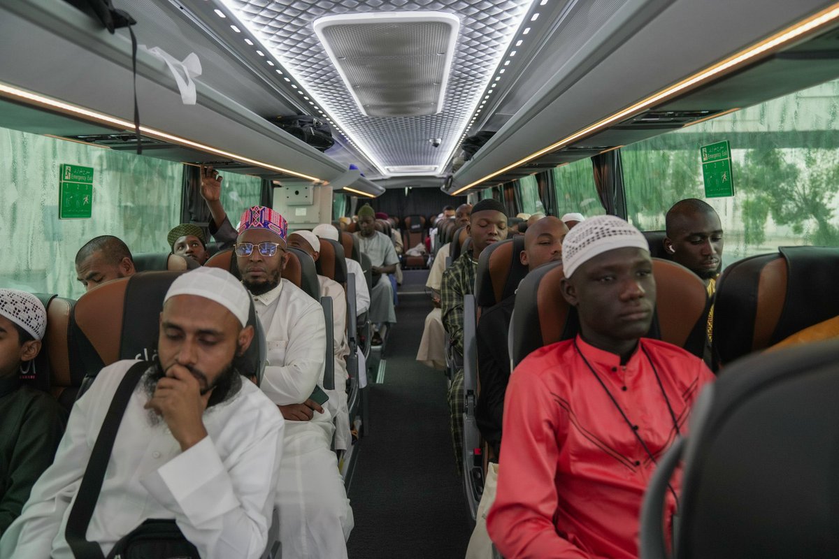 أعلام المدينة tweet media