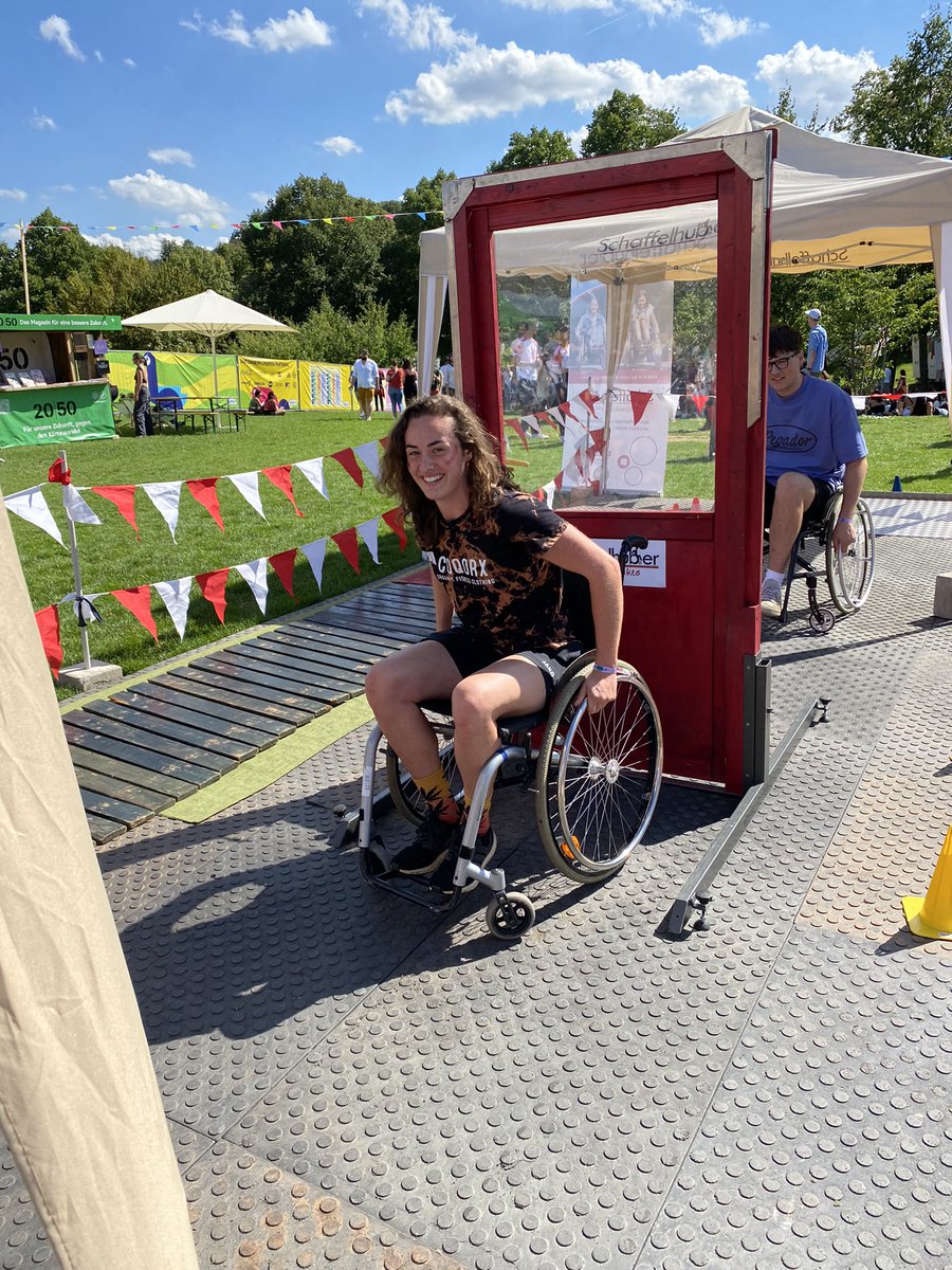 An diesem Wochenende wird es inklusiv auf dem Superbloom Festival in München! Jürgen Dusel und sein Team informieren in der Your-Planet-Area über die Arbeit des Behindertenbeauftragten. Falls Sie in München sind: Kommen Sie heute noch vorbei! #superbloom2023 #inklusion