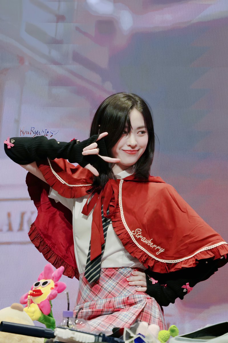 RyuRyumo_0417's tweet photo. ❣️💝

20230902 𝘴𝘰𝘶𝘯𝘥𝘸𝘢𝘷𝘦

#류진  #Ryujin 
#있지  #ITZY https://t.co/mku5ozDMSl