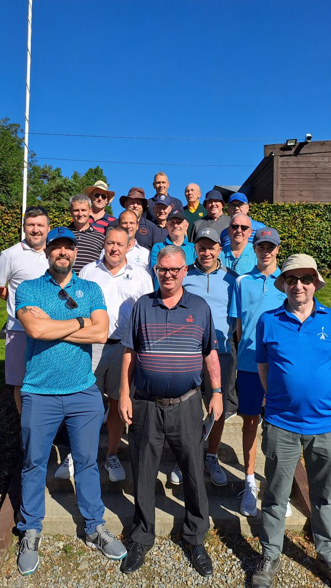 MacreddinRock's tweet photo. Carthy Golf Day. Perfect weather for beautiful @Macreddingolf #family #wicklow https://t.co/1Ip7etV7l1