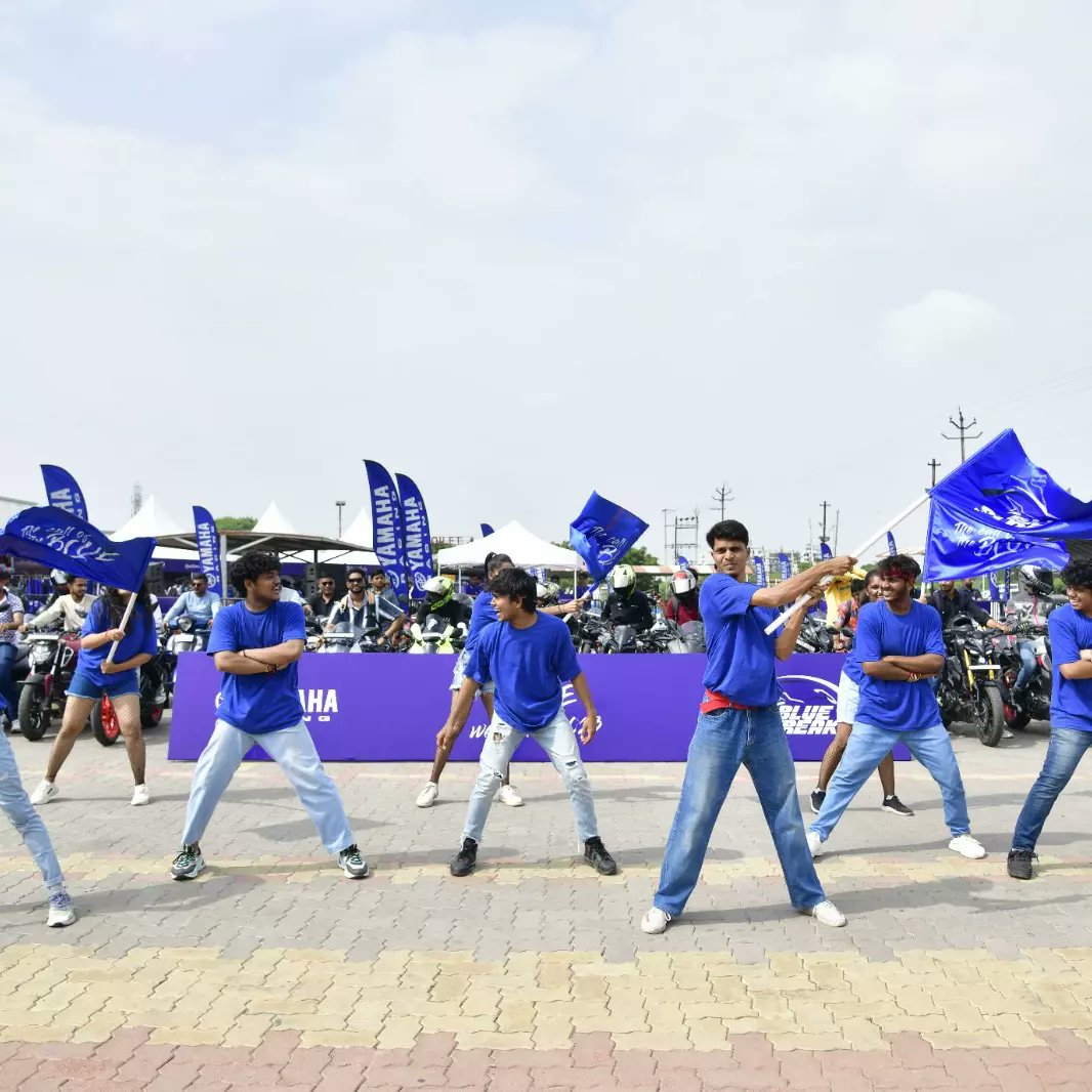 India_Yamaha's tweet photo. Join us to experience the exhilarating atmosphere at the Call of the Blue weekend at Baroda as it embraces the racing hearts!
#COTBWeekend #Yamaha #YamahaMotorIndia #YamahaRacing https://t.co/M9nr02KjqS