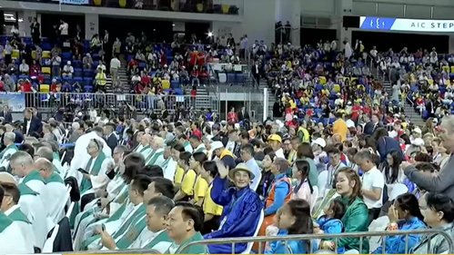 ShalomWorldTV's tweet photo. #PopeFrancis has arrived at Ulaanbaatar's Steppe Arena to preside over Holy Mass
Tune in to watch the LIVE
https://t.co/z1lqmxTCID

#ApostolicJourneyToMongolia #HopingTogether #Mongolia #PopeFrancisInMongolia https://t.co/2cl2qbmTup