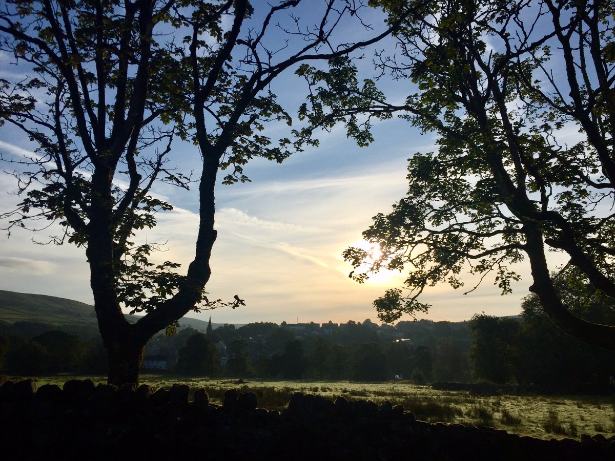 just_sev's tweet photo. What a morning to be out on two wheels 🚴🏼‍♂️💨 #pedalpower https://t.co/DTZdqUOBu0