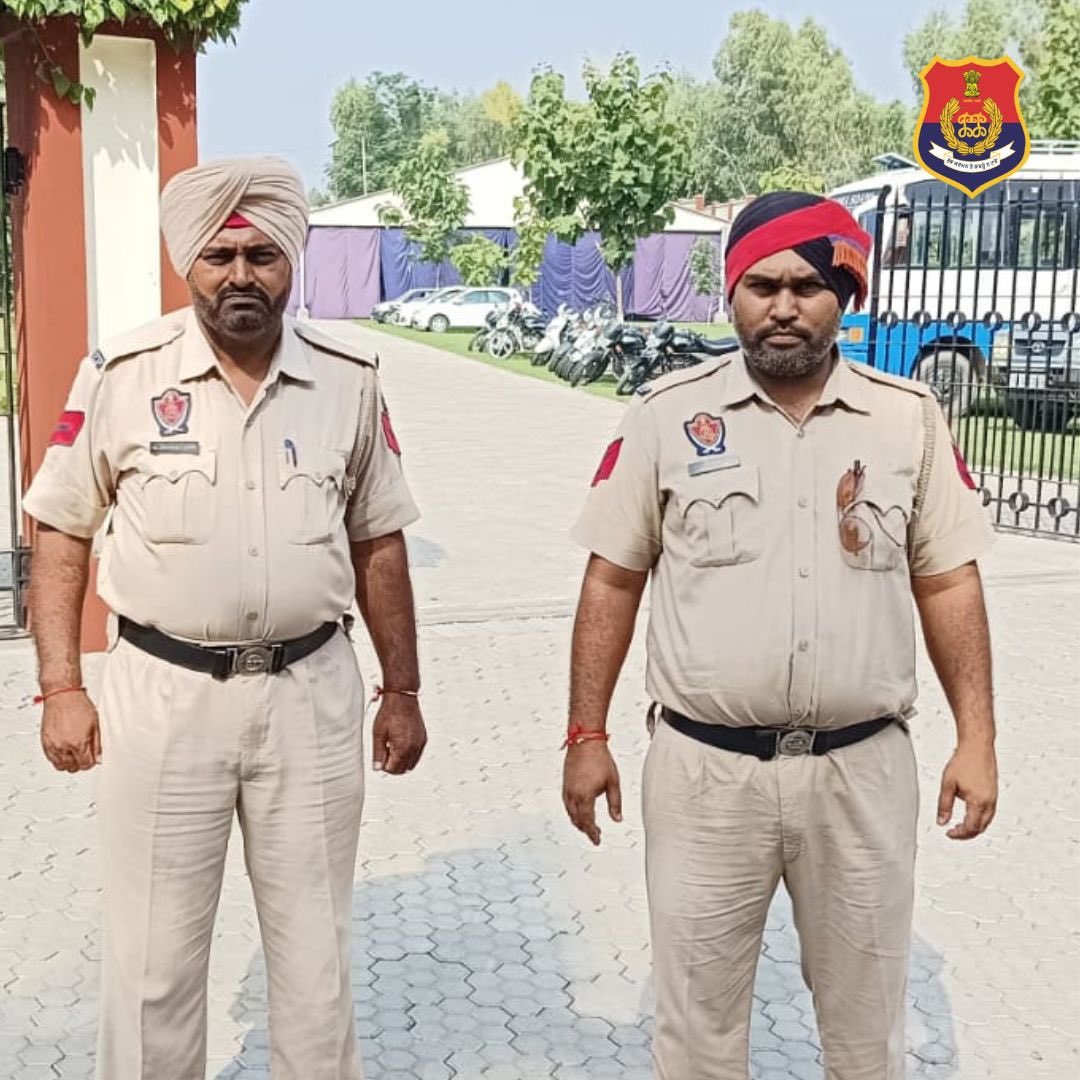 SBSNagarPolice's tweet image. A secure🔐environment is our responsibility for your prayers.

SBS Nagar Police stands steadfast in protecting religious sites for your faith. 

#SafeAndSound 
#ReligiousSecurity
