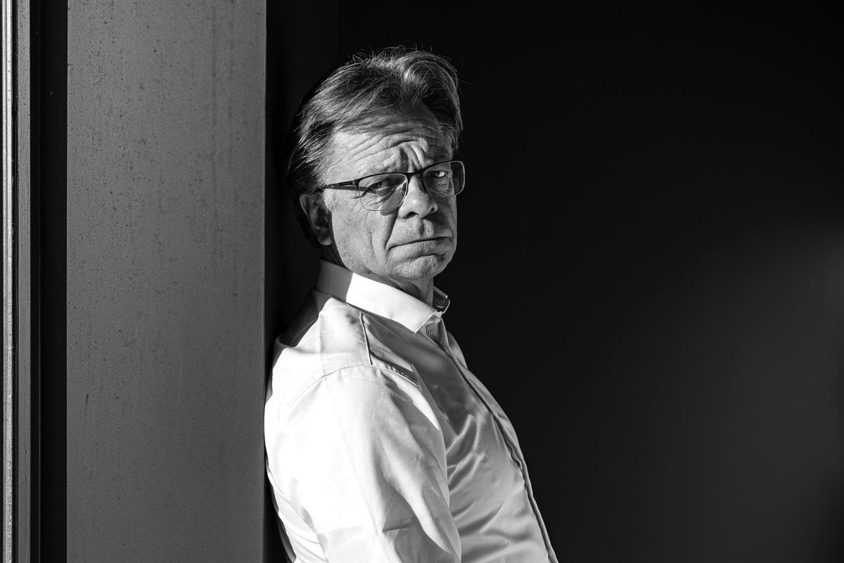 [Du nouveau chez Coups de Vents] 
Stef Vande Meulebroucke succède à Dominique Couliou à la Présidence de Coups de Vents. Bienvenue Président ! Découvrez Stef ici : coupsdevents.com/stef-vande-meu…