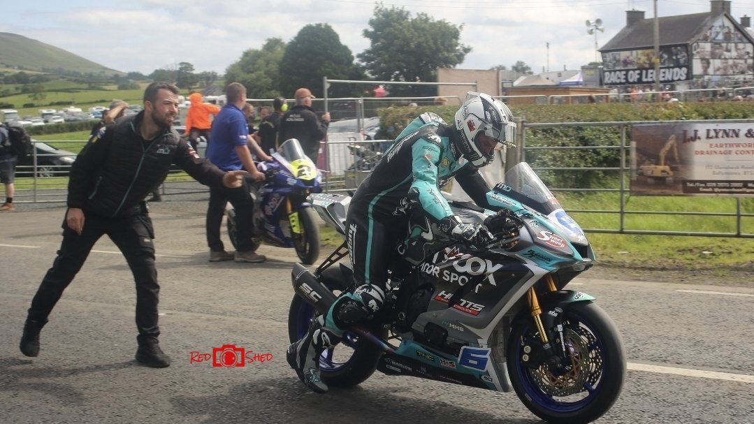 MMcC_Armoy's tweet photo. @ArmoyRoadRaces 
@M_Dunlop3 https://t.co/ilHgCLNY6G