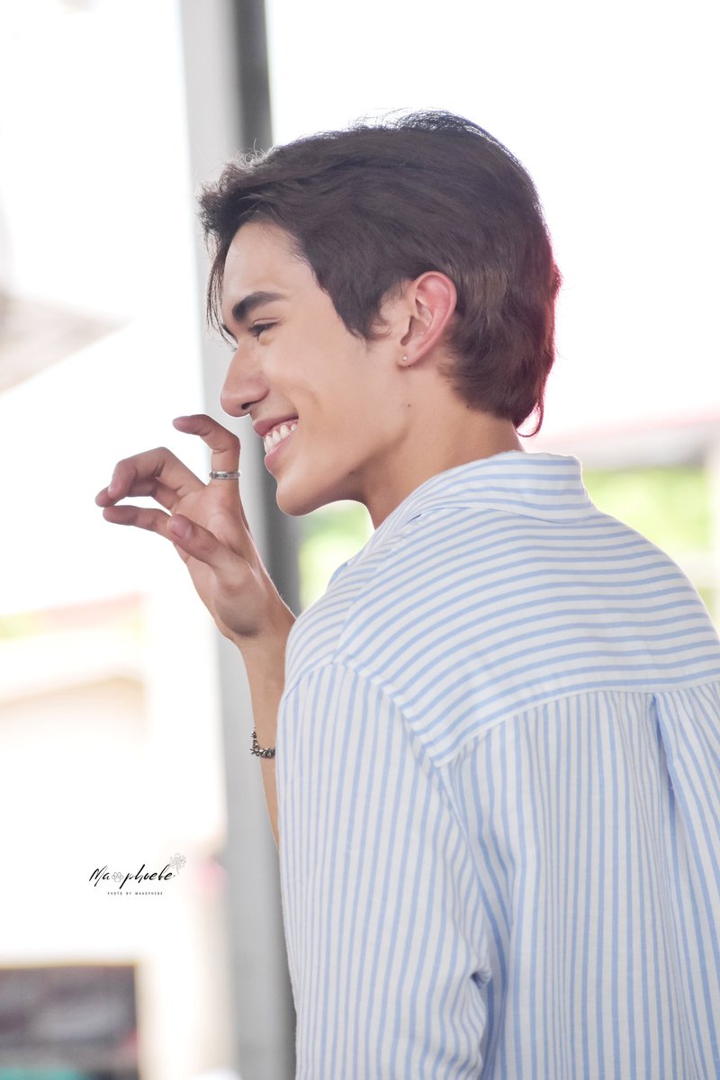 maolynneia's tweet photo. คิดถึงจัง อยากถ่ายงานใหม่แล้ว 🥺 @netsiraphop 

#NetMakeMeritDay #netsiraphop https://t.co/DoQk9DNhlK