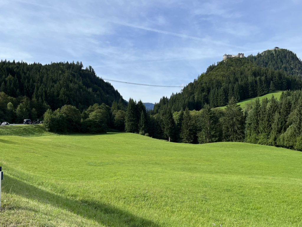 tegee1972's tweet photo. Im Stau auf dem #fernpass 179 kann man wenigstens schöne Naturaufnahmen machen. https://t.co/QAII4DjArO
