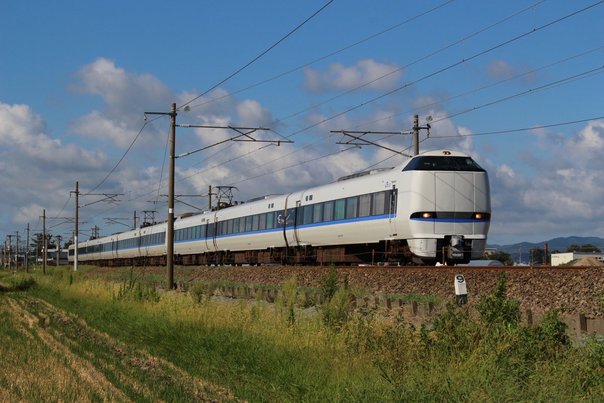ExpressKaido's tweet photo. 北陸新幹線・IRいしかわ鉄道・ハピラインふくいの開業日が発表されましたので、北陸本線を撮影してきました。

撮影日：2023.09.03
撮影地：春江〜丸岡間 https://t.co/c4kKcNWteE
