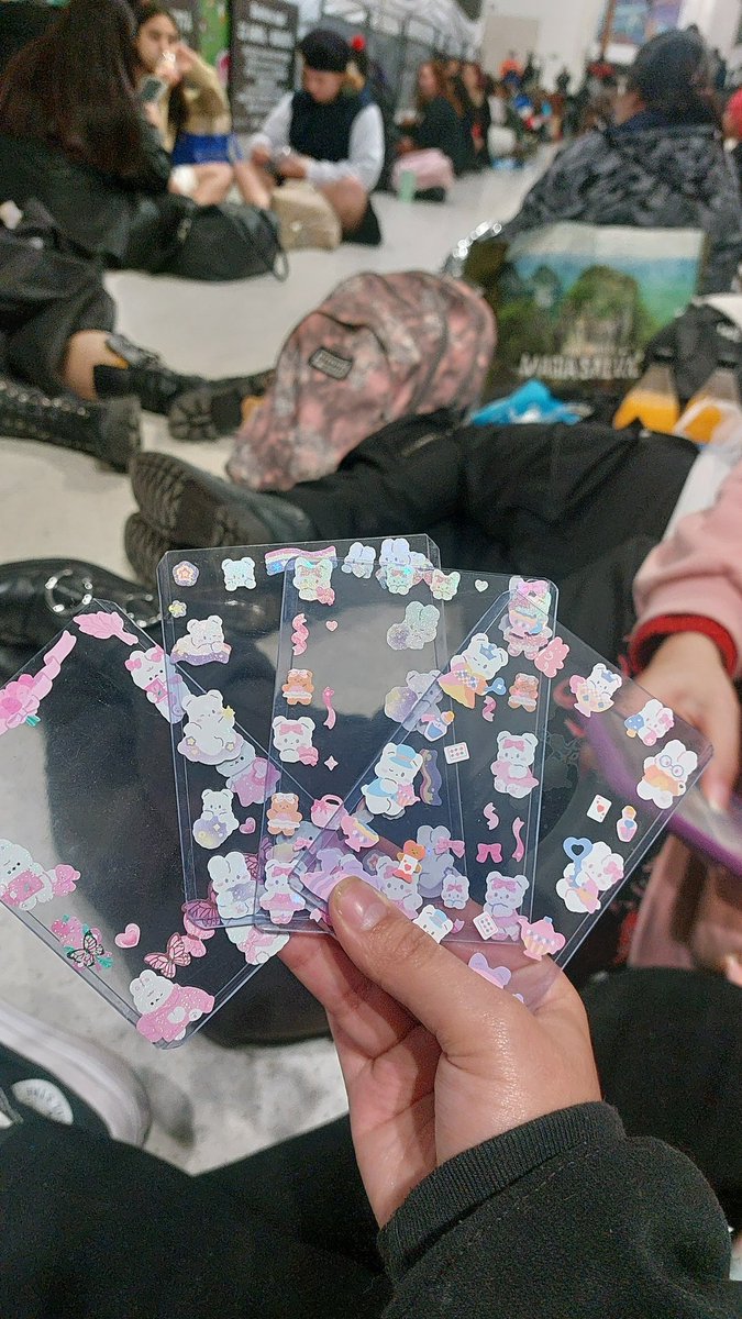LanoviadeJK96's tweet photo. GENTEEE QUE ESTE EN EL COLISEO ESTAMOS VENDIENDO TOPLOADERS A 8K PUESTO 59 PLATEA 1
#ATEEZinColombia #coliseolive https://t.co/xqytV0na6m