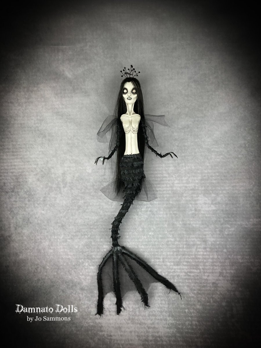 DamnatoDolls's tweet image. Wall mounted mermaid art doll sculpture available in my Etsy shop etsy.com/uk/shop/Damnat…
#TheCraftersUK #HandmadeInUK #mermaid