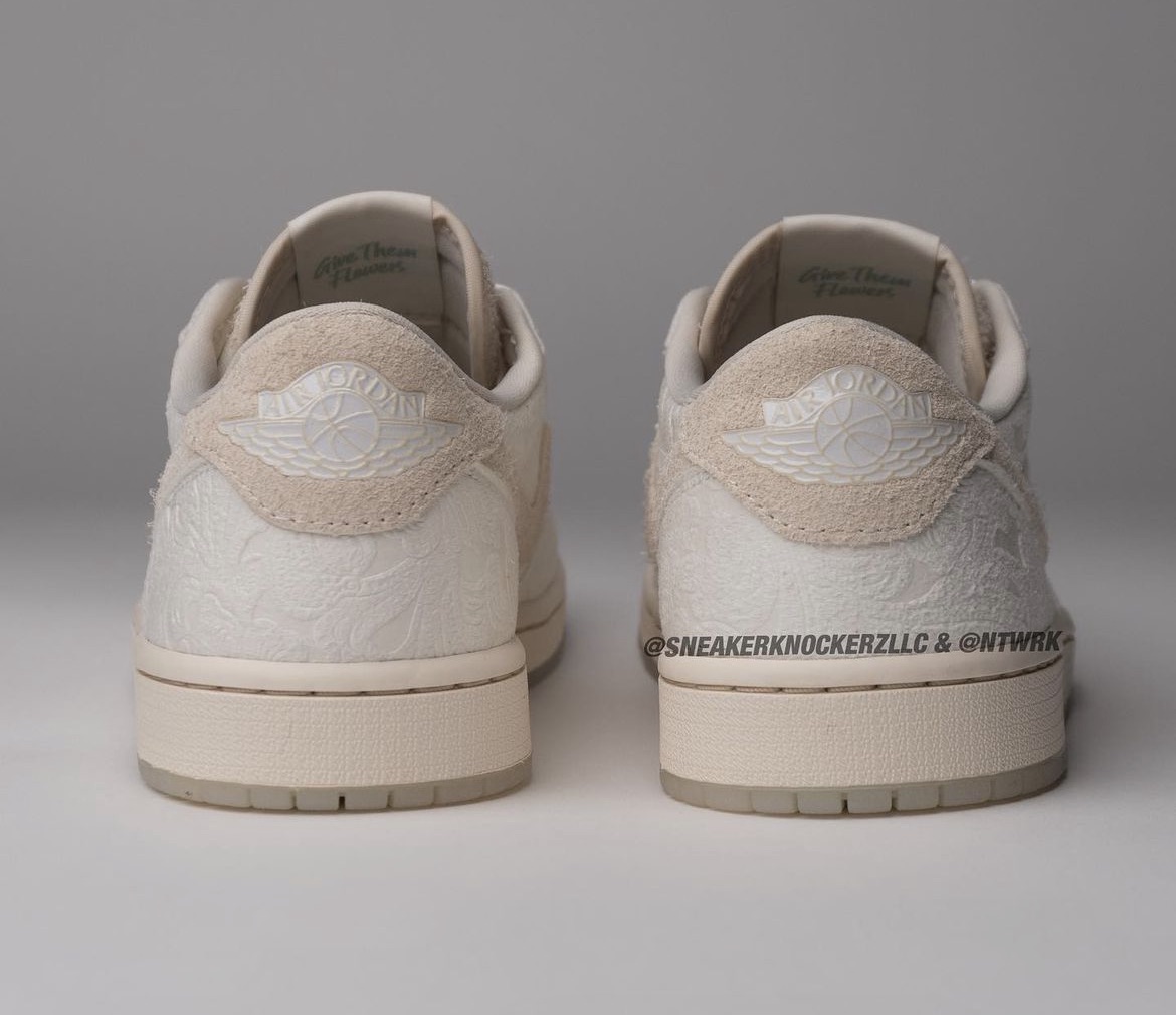 Kicks1F's tweet photo. 📅【 10月24日(火)発売 】📅
“Chris Paul × NIKE AIR JORDAN 1 LOW OG CP3 (FZ0455-200)”

📷新たに詳細を捉えた写真を入手🔥🔥
🔗https://t.co/LbxU96OWb7

#エアジョーダン1 #スニーカー抽選 https://t.co/k1Top3wTk4