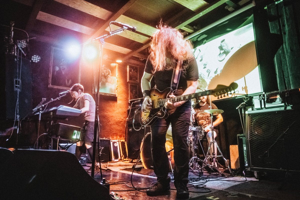 DeadRegister's tweet image. Headed to Seattle next 9/3 to lop heads off @ Substation w/ Turian &amp;amp; Stricken!
🪓
#postgoth #postmetal #doomgaze #metallic #hardcore #experimental #seattle #deadregister #bassv
§
@substation.seattle
@turian_noise  @stricken.seattle
📸: @matthewzagorski