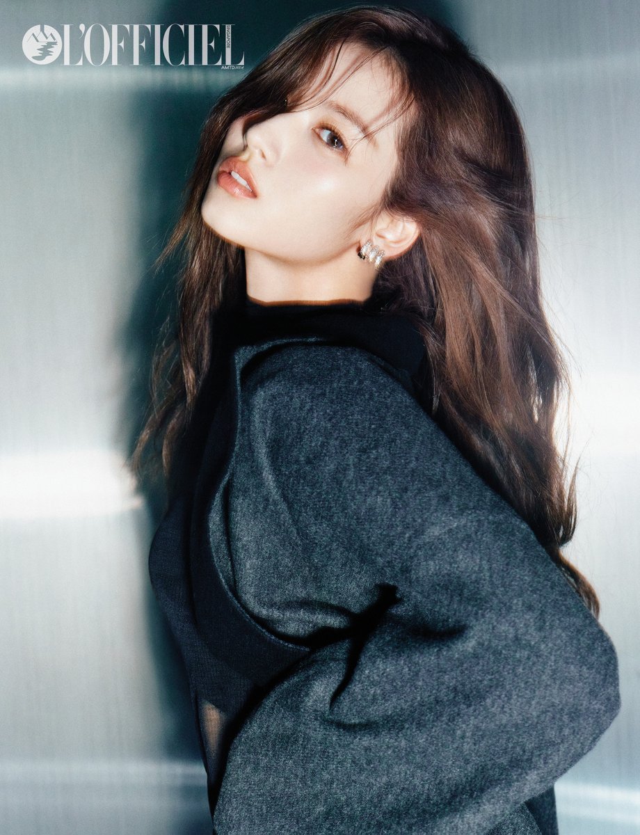 JYPETWICE's tweet photo. SANA &amp; L’Officiel

https://t.co/y62DUeIaKv
https://t.co/dZ2nvudmrx

#TWICE #트와이스 #SANA #사나 #lofficielsingapore #lofficielmalaysia https://t.co/xrREHoCXLU