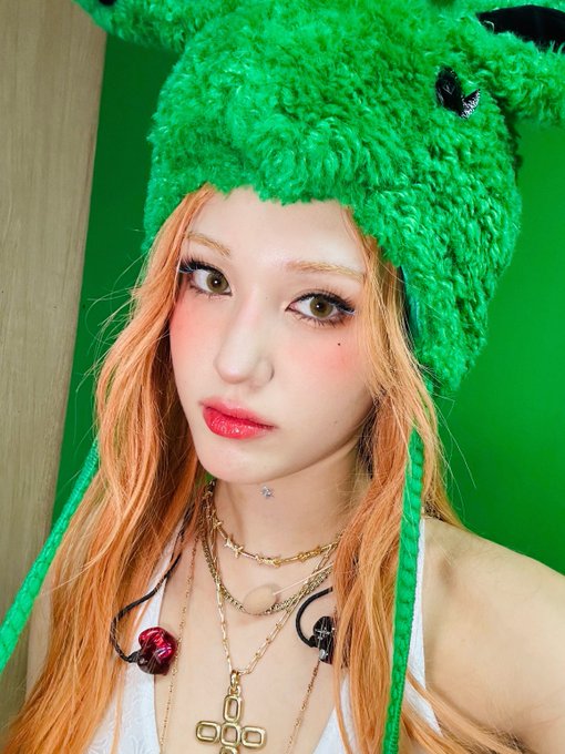 [🕹] 오늘 게임 완료 🐰😬💚 DATE : 23.09.03 GAME : SBS 인기가요 ID : JEON SOMI  #JEONSOMI #전소미 #GAMEPLAN #금금금 #GoldGoldGold #JEONSOMI_GAMEPLAN_20230807 #THEBLACKLABEL<a href="/tag/gameplan"class="tags"><span>#gameplan</span></a><a href="/tag/jeonsomi"class="tags"><span>#jeonsomi</span></a><a href="/tag/%EC%A0%84%EC%86%8C%EB%AF%B8"class="tags"><span>#전소미</span></a><a href="/tag/theblacklabel"class="tags"><span>#theblacklabel</span></a><a href="/tag/%EB%8D%94%EB%B8%94%EB%9E%99%EB%A0%88%EC%9D%B4%EB%B8%94"class="tags"><span>#더블랙레이블</span></a>